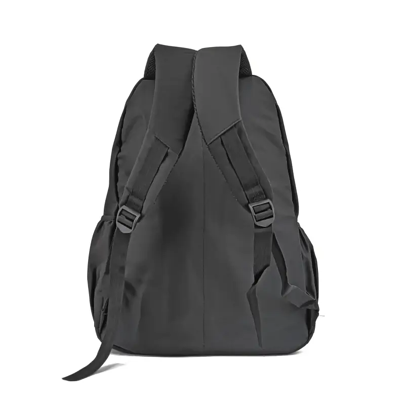 REF:031  / MOCHILA CASUAL