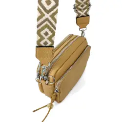 Bandolera cruzada con colgante