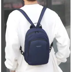 Bolso bandolera con portabilidad tipo mochila