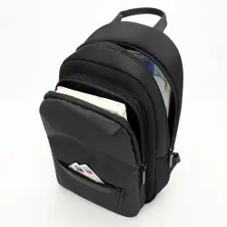 Bolso bandolera con portabilidad tipo mochila