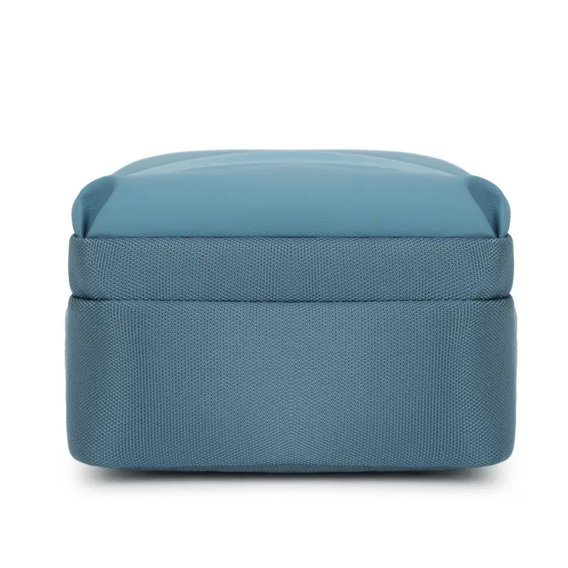 Bandolera mediana con portabilidad tipo mochila