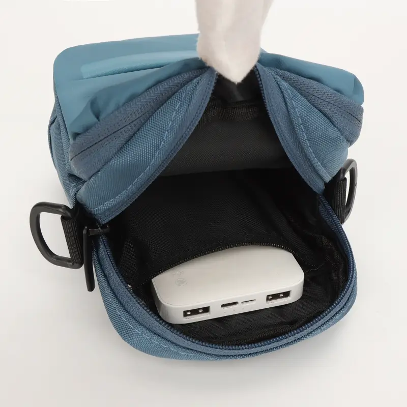 Bandolera mediana con portabilidad tipo mochila