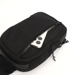 Bandolera de hombre cruzada con organizador interior